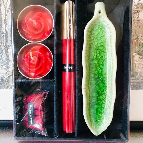 NIB: Incense‎ & Candle Gift Set - Rose & Rosemary - Picture 5 of 8